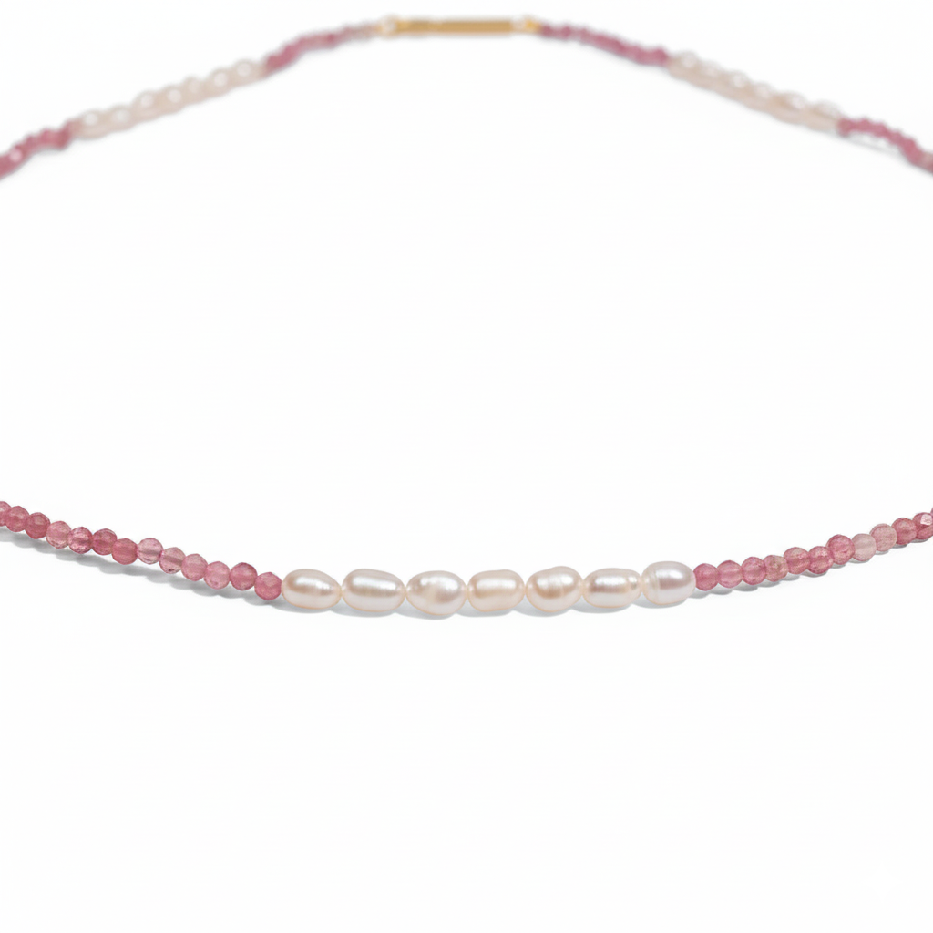 Perlenkette mit Turmalin-Steinen