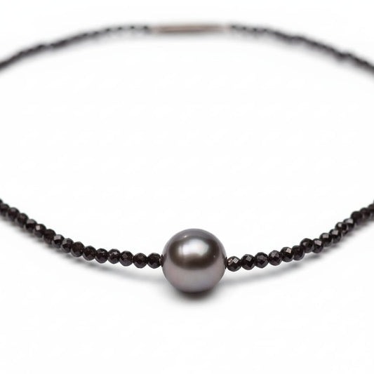 Tahiti Spinell Kette